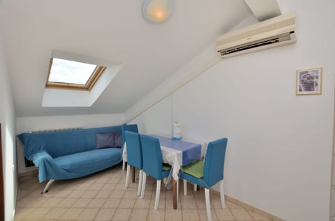 Apartments Kristina - Unit 52555-61