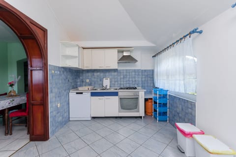 Apartments Katica - Unit 52586-61