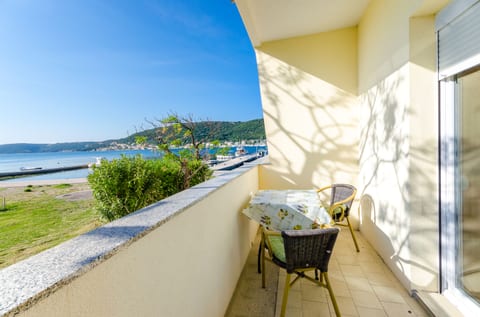 Apartments Darko by the sea - Unit 52596-61