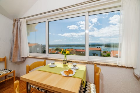 Apartments Krunoslav - Unit 52622-61