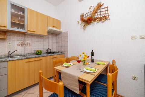 Apartments Krunoslav - Unit 52624-61