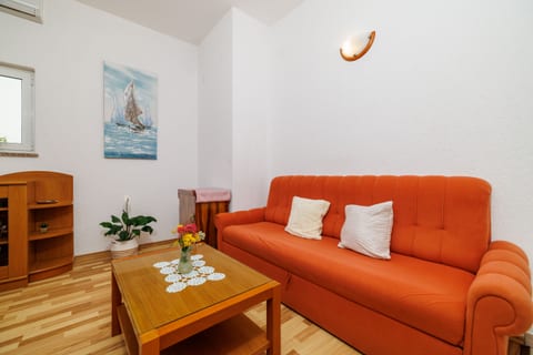 Apartments Krunoslav - Unit 52625-61