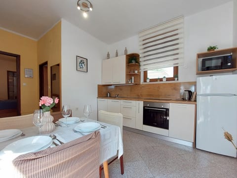 Apartments Ivanka - Unit 52666-61