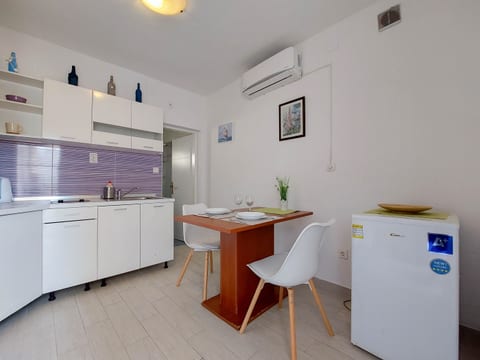 Apartments Ivanka - Unit 52667-61