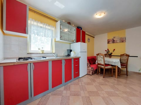 Apartments Marica - Unit 52672-61