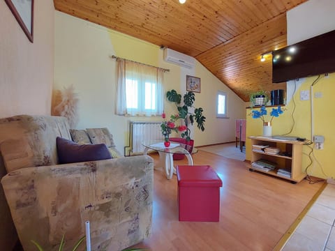 Apartments Marica - Unit 52673-61