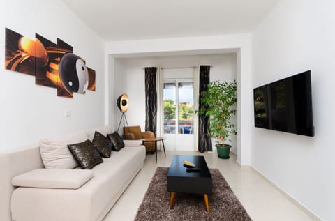 Apartments Darko - Unit 52689-61