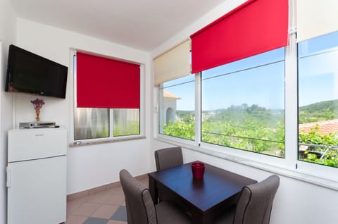 Apartments Darko - Unit 52690-61