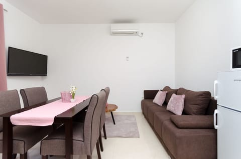 Apartments Darko - Unit 206673-16
