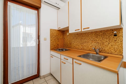 Apartments Info - Unit 52707-61
