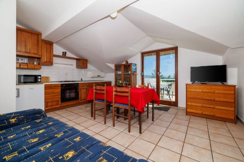 Apartments Info - Unit 52709-61