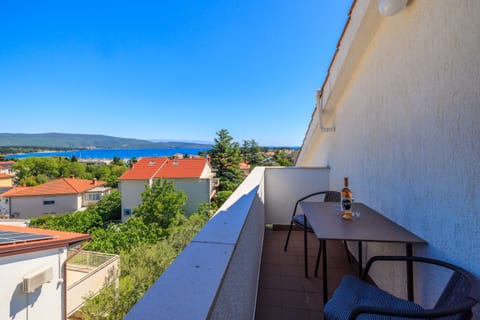 Apartments Info - Unit 52710-61