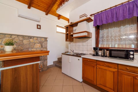 Apartments Info - Unit 52711-61