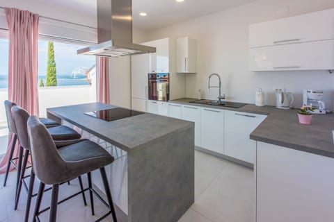 Apartments Cvetkovic - Unit 206875-16