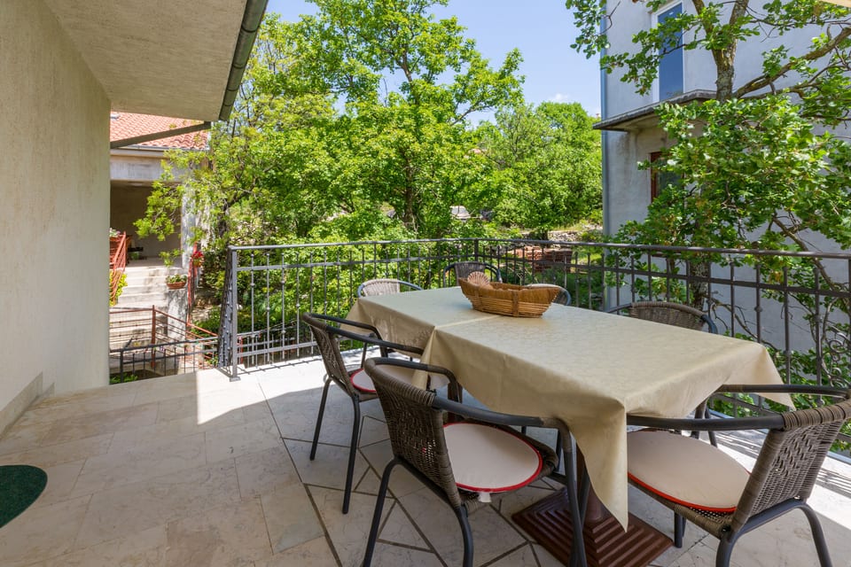 Apartments Dora - Unit 53036-61