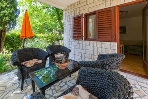 Apartments Dora - Unit 53037-61