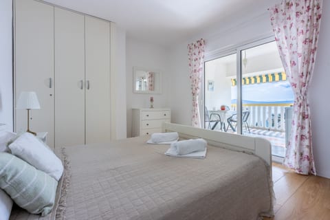 Apartments Neno - Unit 53052-61