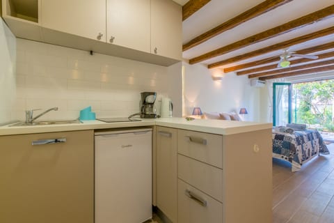 Apartments Neno - Unit 53053-61