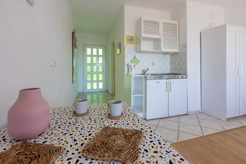 Apartments Neno - Unit 53054-61
