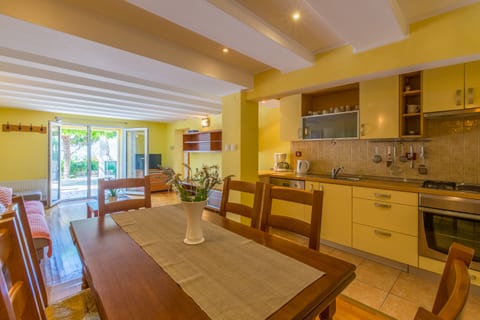 Apartments Neno - Unit 53057-61