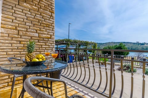 Apartments Marin Two - Unit 54516-61