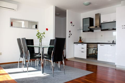 Apartment Marin - Unit 54520-61