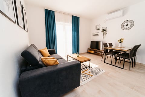 Apartments Seka - Unit 209462-5