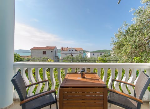 Apartments Rosanda - Unit 54779-61