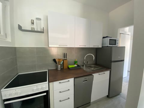 Apartments Danira - Unit 54789-61