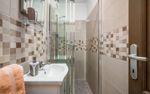 Apartments Wellness - Unit 206892-16