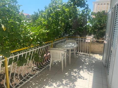 Apartments Nada - Unit 56055-61