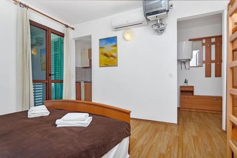 Apartments Igor - Unit 56095-61