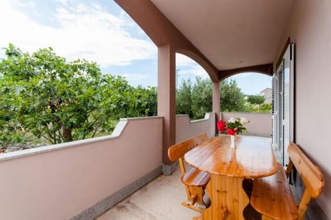Apartments Mladen - Unit 56112-61