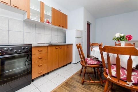 Apartments Mladen - Unit 56112-61