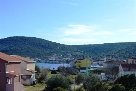 Apartments Mladen - Unit 128589-5
