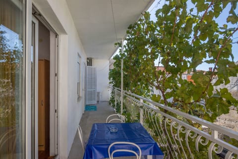 Apartment Ante Tonči - Unit 56140-61