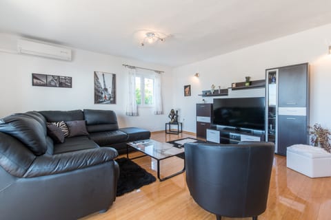Apartment Gorana - Unit 56167-61