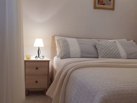 Apartments Mirjana - Unit 56260-61