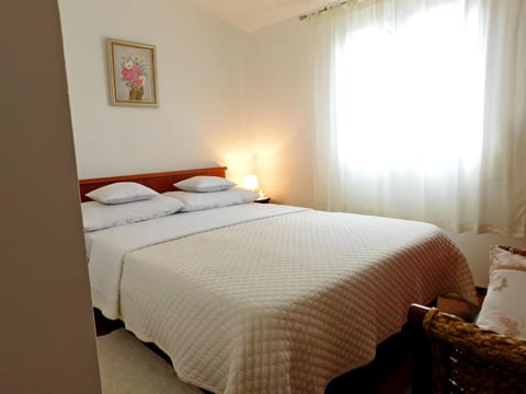 Apartments Mirjana - Unit 56262-61