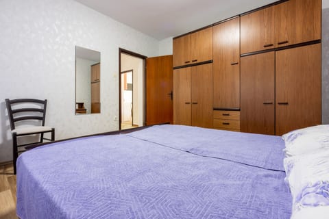 Apartment Krešo - Unit 56407-15