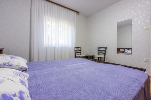 Apartment Krešo - Unit 56407-15