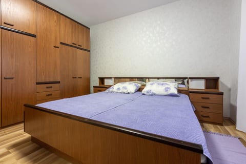 Apartment Krešo - Unit 56407-15