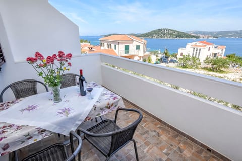 Apartments Mirta - Unit 56458-15