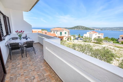 Apartments Mirta - Unit 56458-15