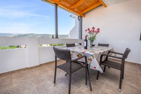Apartments Mirta - Unit 56460-15