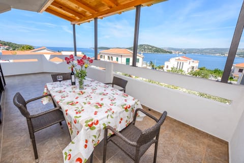 Apartments Mirta - Unit 56460-15