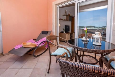 Apartments Anka - Unit 56466-15