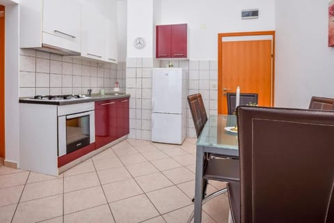 Apartments Anka - Unit 56466-15
