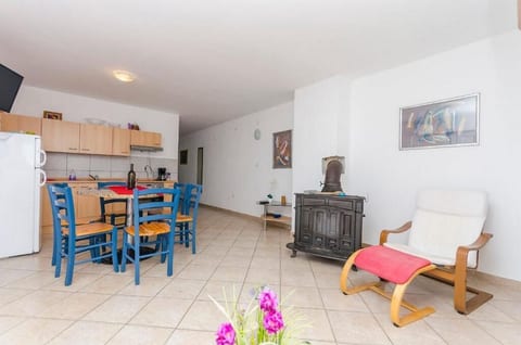 Apartments Mira - Unit 57205-15