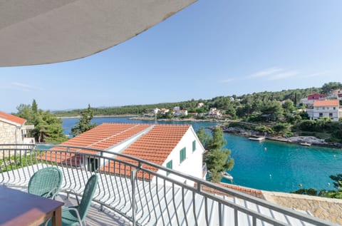 Apartment Ivo - Unit 151509-15